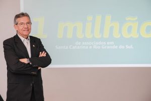 Rui: ao completar 36 anos, a Central está cada vez mais presente na vida de gaúchos e catarinenses  Por Rui Schneider da Silva – Presidente do Sicoob Central SC/RS